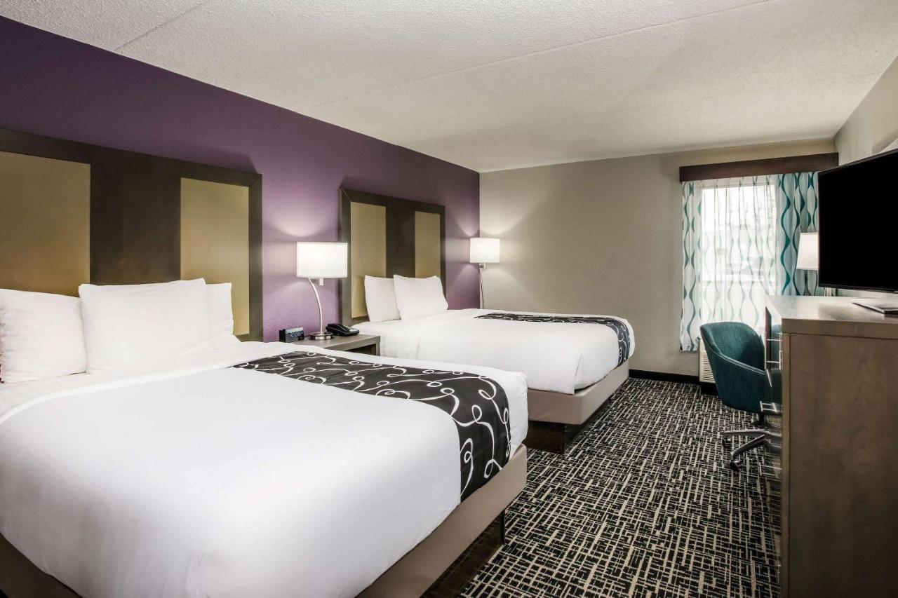 La Quinta Inn By Wyndham Davenport & Conference Center Extérieur photo